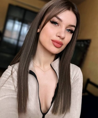 Настя